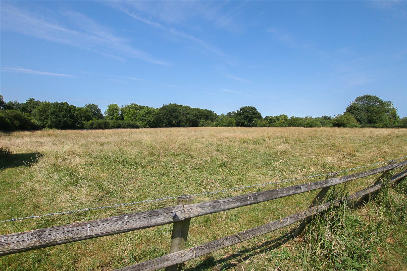 Days Lane, Doddinghurst, Brentwood Keith Ashton